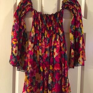 Betsy Johnson Petite off shoulder floral blouse